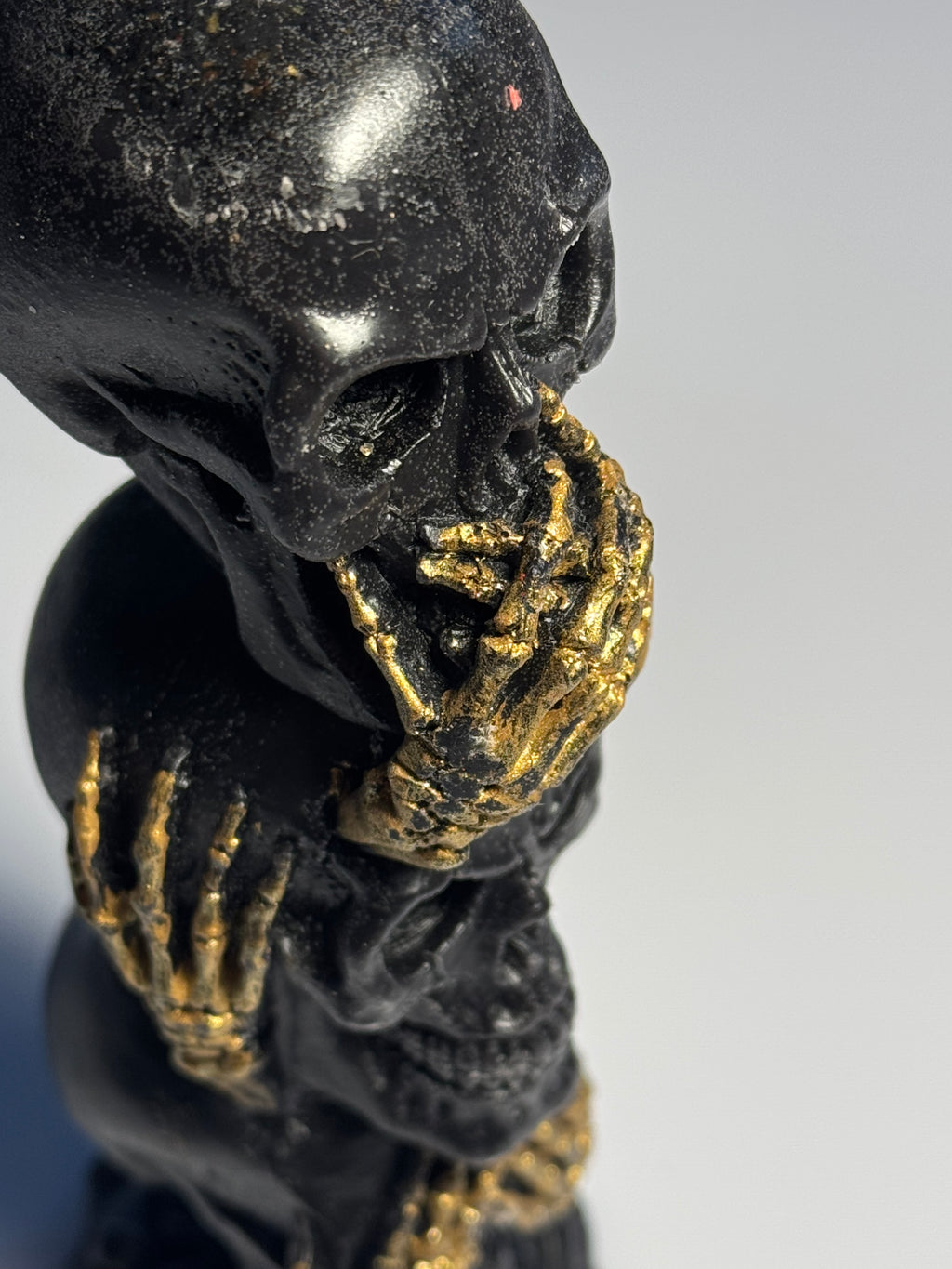 Qara Sükut – (Свеча Тишины)